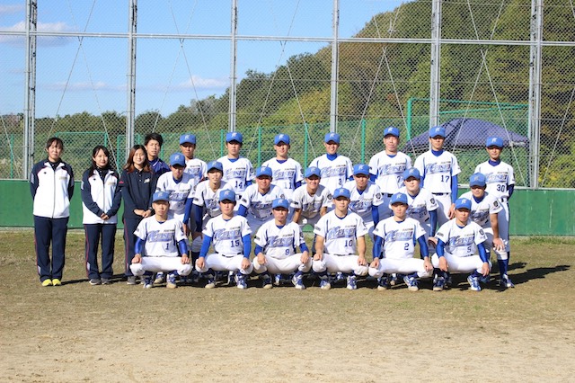 軟式野球部 秋季リーグ戦優勝 学科ニュース 福山平成大学