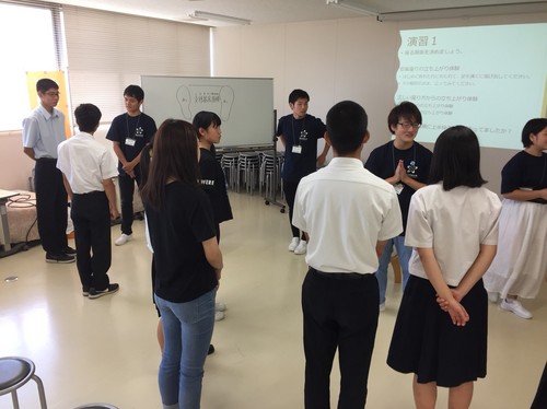 体験入学会模擬授業 介護福祉コース_180825_0013.jpg