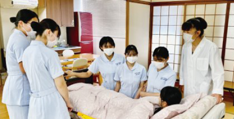 「実践的な学び」画像差し替え