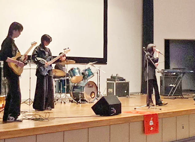 軽音楽部