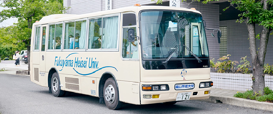 無料シャトルバス写真